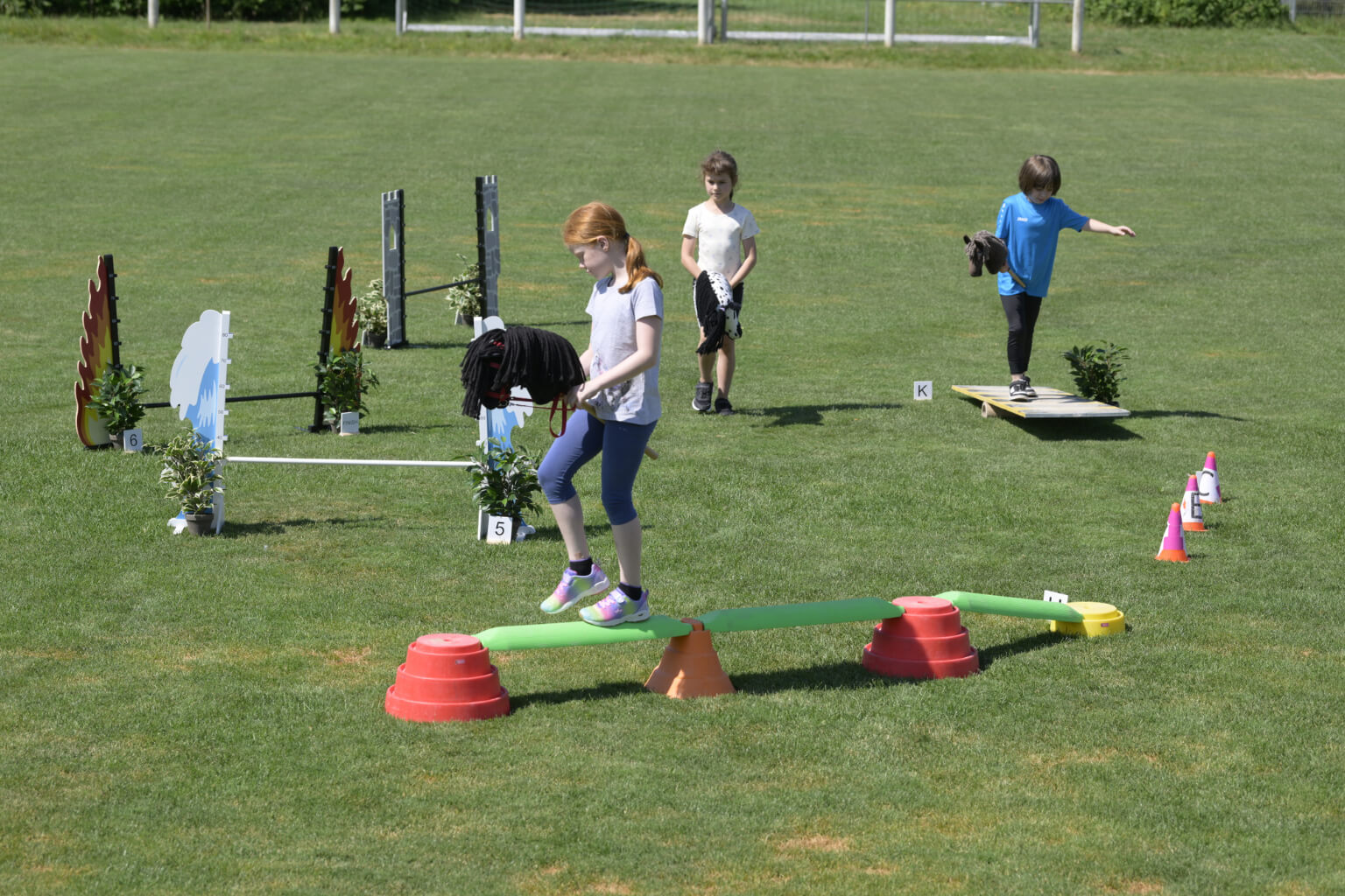 Titelbild Hobby Horsing Marktplatz-ist online